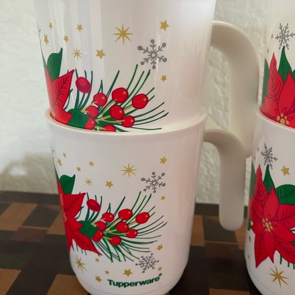 4 Tupperware Ilumina Poinsettia Festive Holiday Stackable Mugs Red White 350ml - Picture 7 of 14